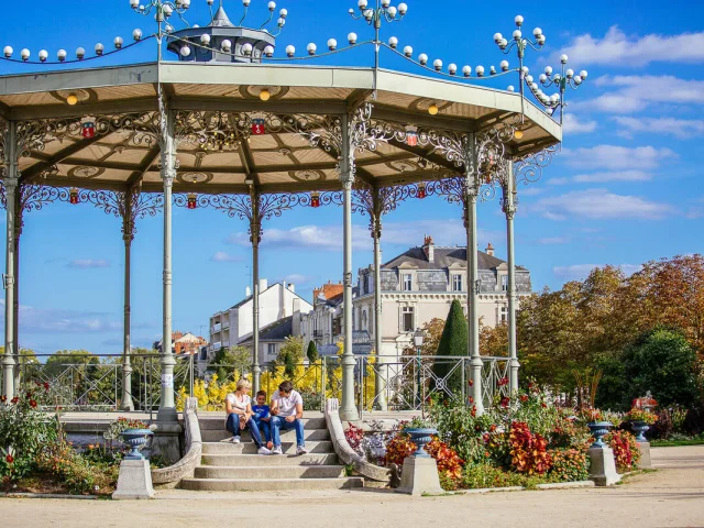 Kiosque Jardin Du Mail Angers