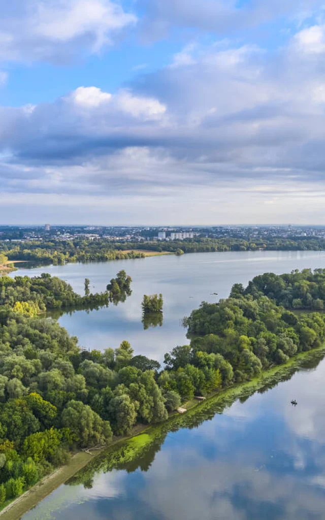 View of Lac de Maine