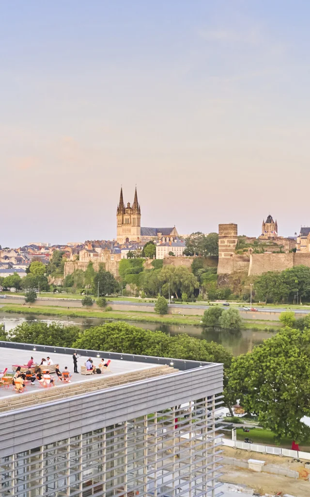 la-reserve-restaurant-bar-angers.jpg