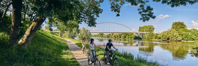 Cycling along the Loire in Angers