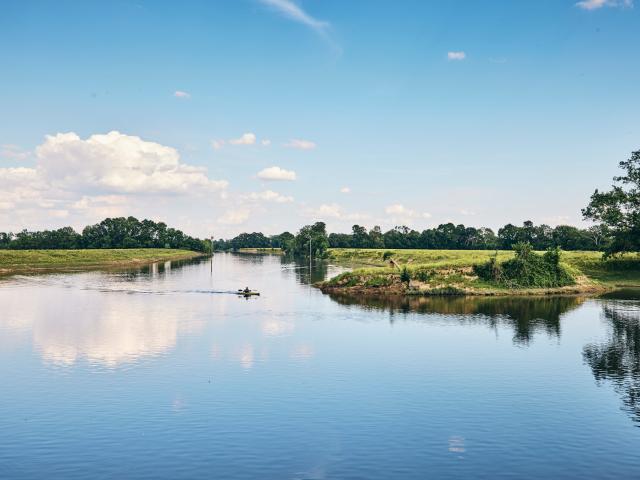 Bords la Mayenne à Cantenay Épinard