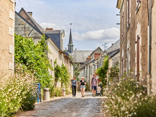 Walk through the streets of Béhuard