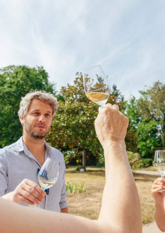 Dégustation de vin au Domaine du Closel