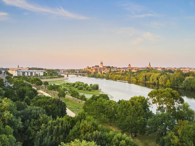 Vue aérienne sur Angers