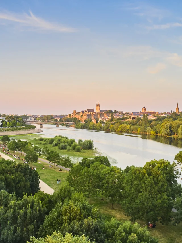 Vue aérienne sur Angers