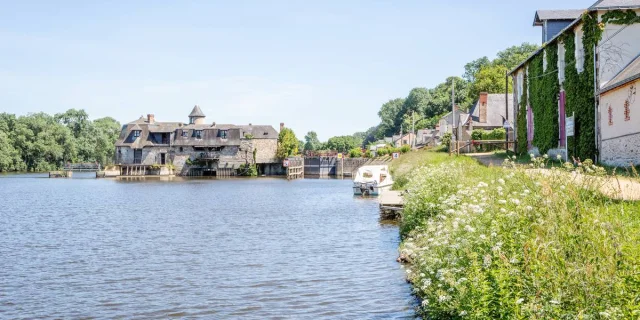 Bord de la Mayenne et Vélo Francette