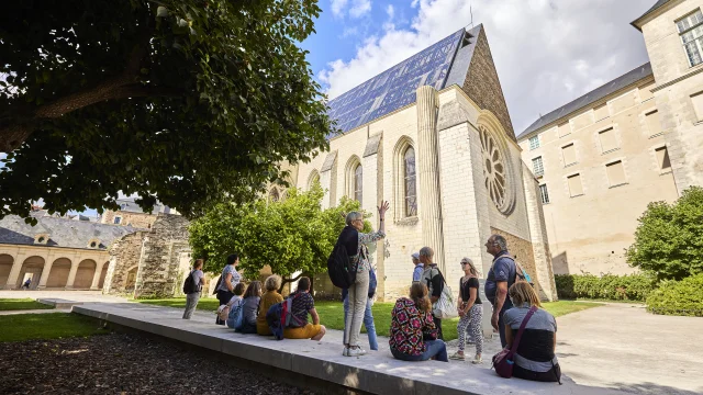 Groupe En Visite Guidee Jardin Du Musee Des Beaux Arts Copyright Alexandrelamoureux