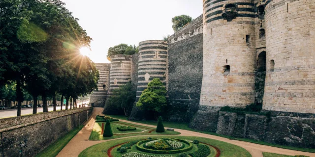 Remparts Chateau Dangers