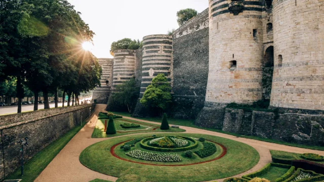 Remparts Chateau Dangers