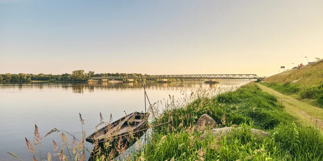 Sunset on the banks of the Loire