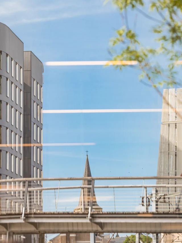 Gare Plus-Novotel-Passerelle