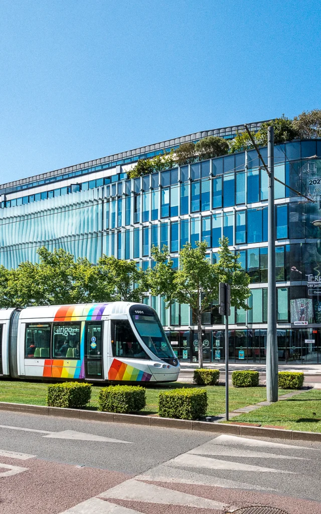 Tramway, boulevard Foch à Angers