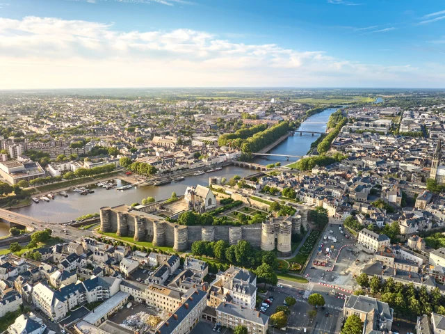 destination-angers-alexandre-lamoureux.jpg