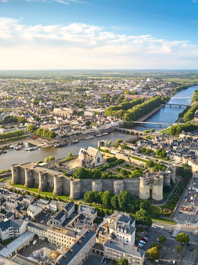 destination-angers-alexandre-lamoureux.jpg