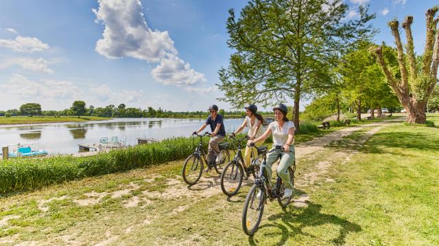 Balade à vélo en bord de rivière